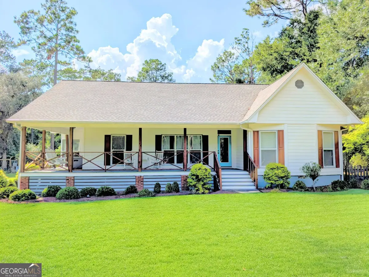 2113 Backlake Circle, Bainbridge, GA 39819 - Image #1