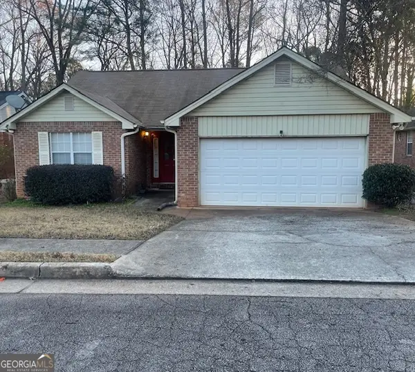 190 Oakwood Circle, Stockbridge, GA 30281
