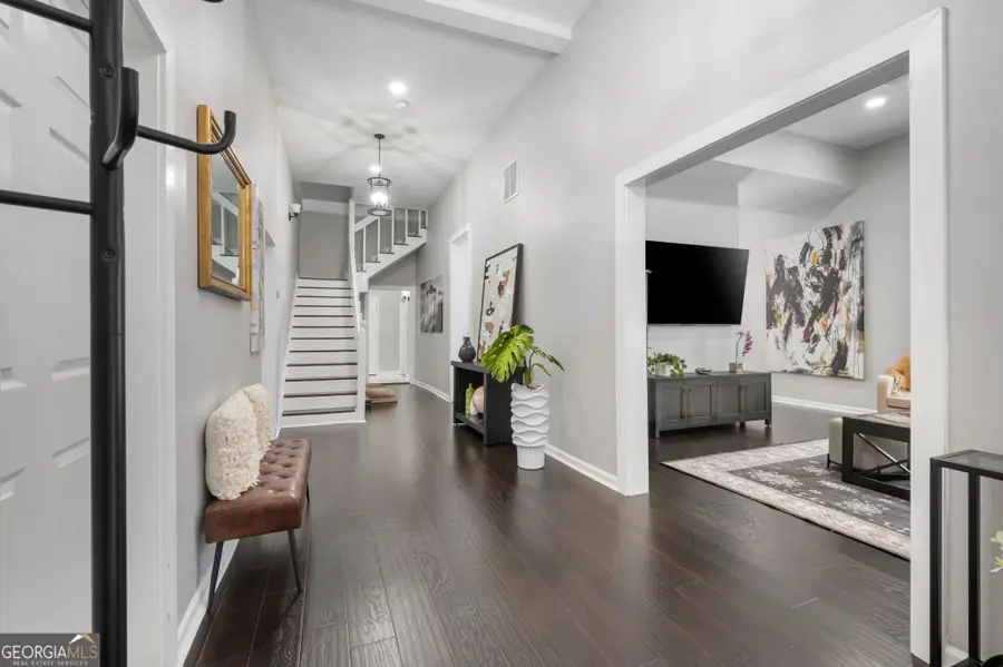 692 Ira Street Sw, Atlanta, GA 30310 - Image #2