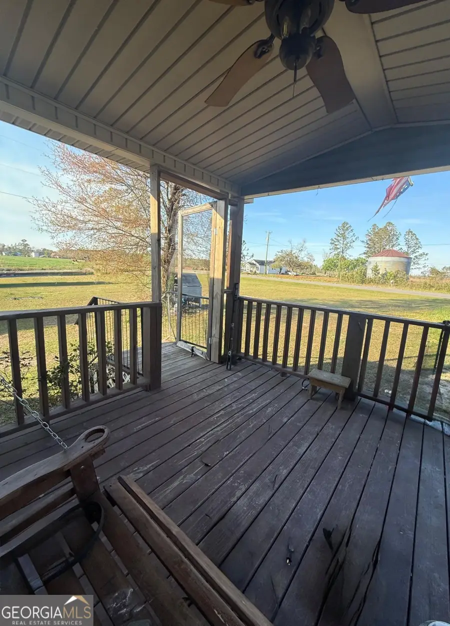 120 Elizabeth Church Road, Hazlehurst, GA 31539 - Image #2