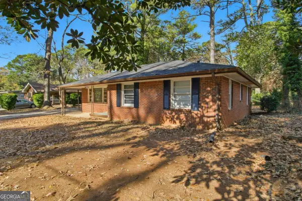 3094 Santa Monica Drive, Decatur, GA 30032