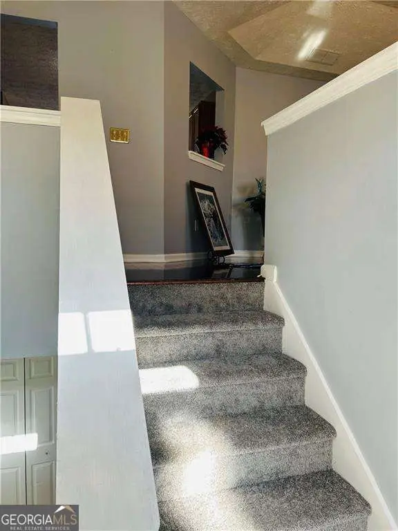 7607 Broadhurst Drive, Riverdale, GA 30296 - Image #3