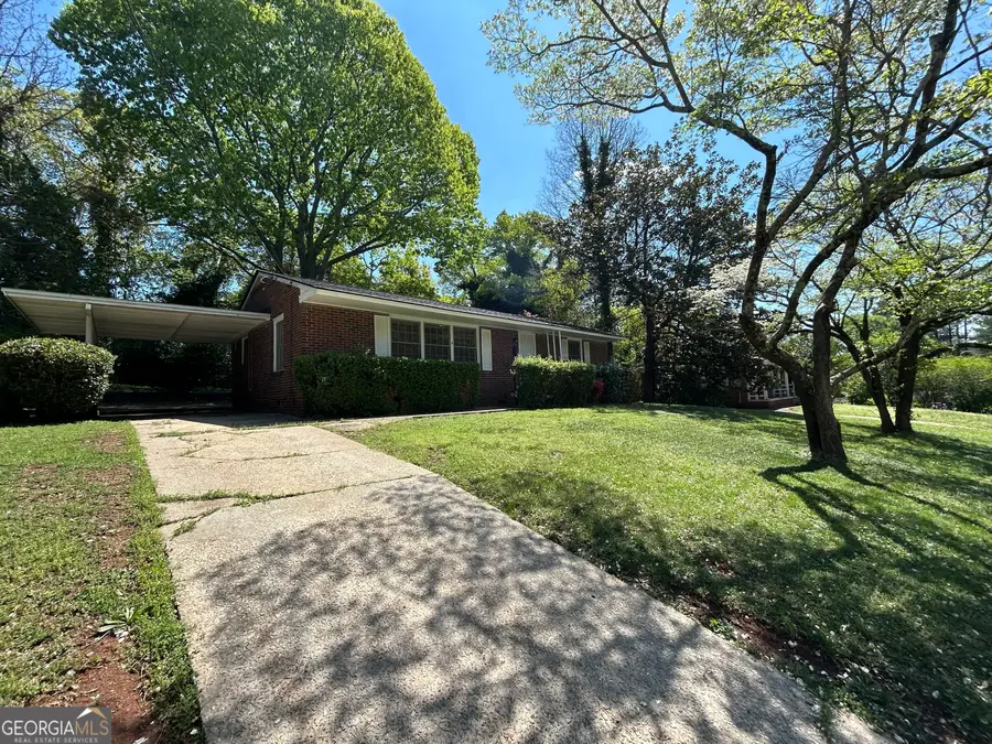 779 Casplan Street Sw, Atlanta, GA 30310 - Image #3