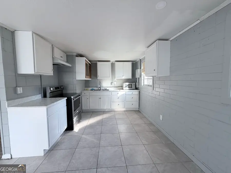 1308 E Roosevelt Avenue, Albany, GA 31705 - Image #3