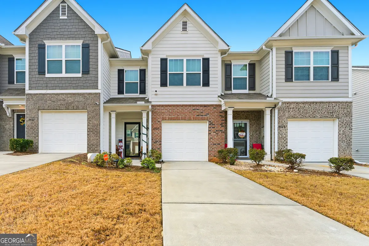 5723 Union Pointe Drive, Union City, GA 30291 - Image #1