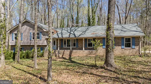 1050 Skyline Drive, Covington, GA 30014