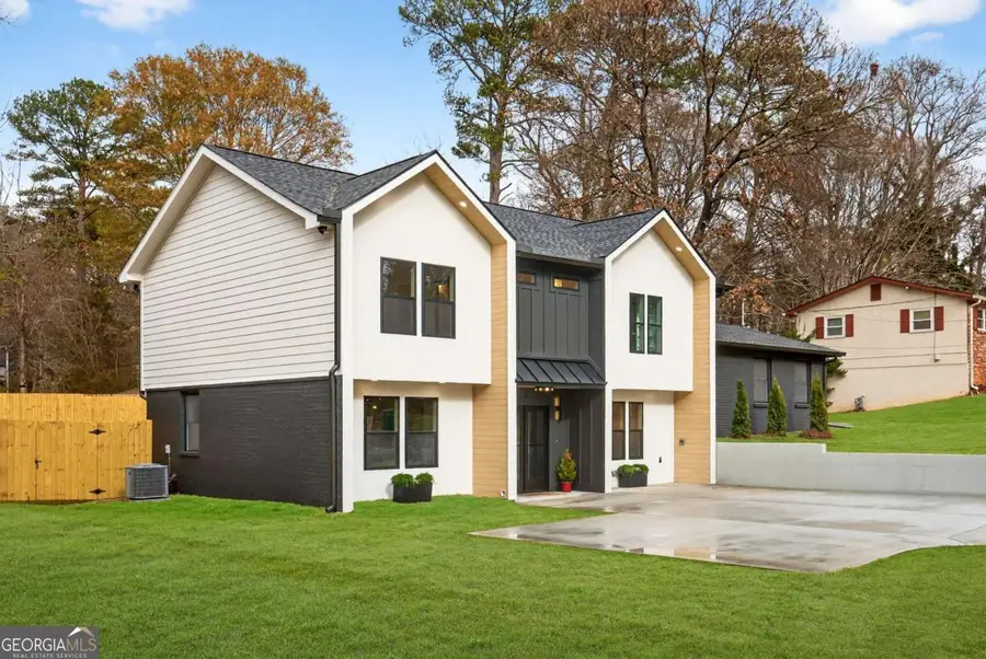 245 Doeskin Trail Se, Smyrna, GA 30082 - Image #2