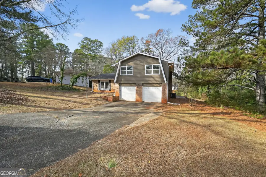 2897 Leisure Woods Lane, Decatur, GA 30034 - Image #2