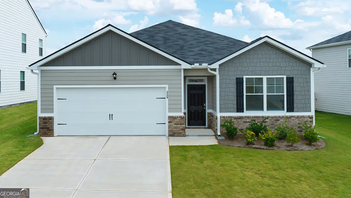 92 White Spruce Way, Newnan, GA 30265 - Image #1