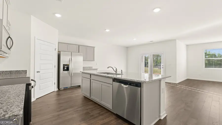 92 White Spruce Way, Newnan, GA 30265 - Image #2