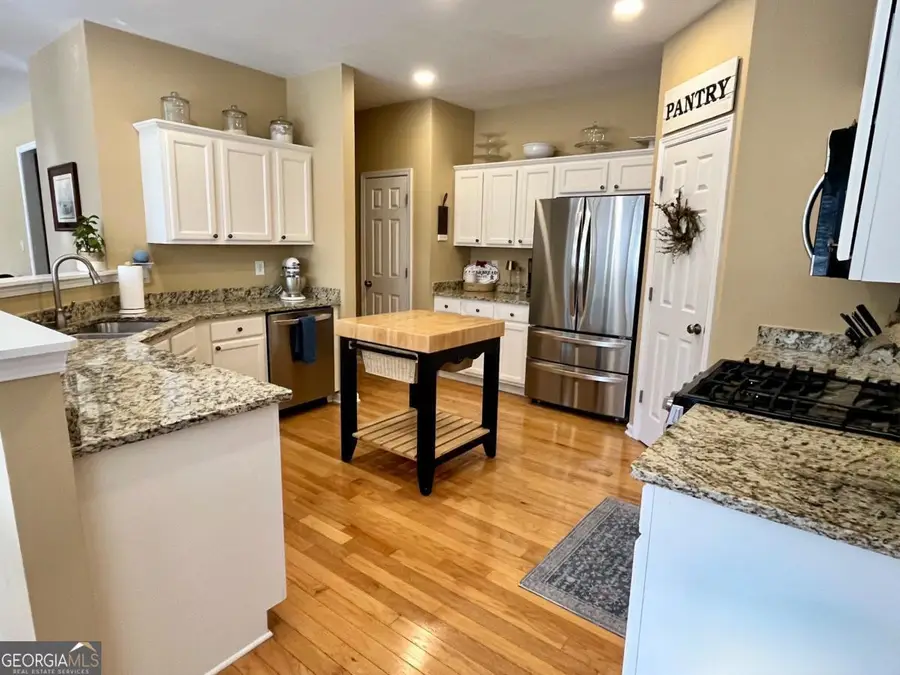 2472 Walnut Tree Lane, Buford, GA 30519 - Image #3