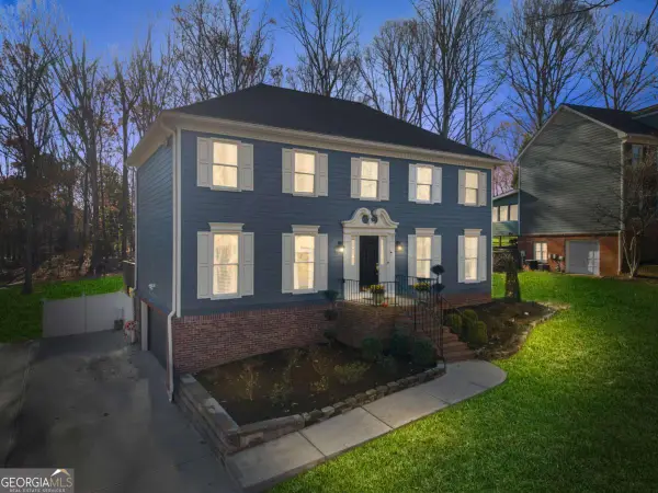 1498 Summer Hollow Trail, Lawrenceville, GA 30043