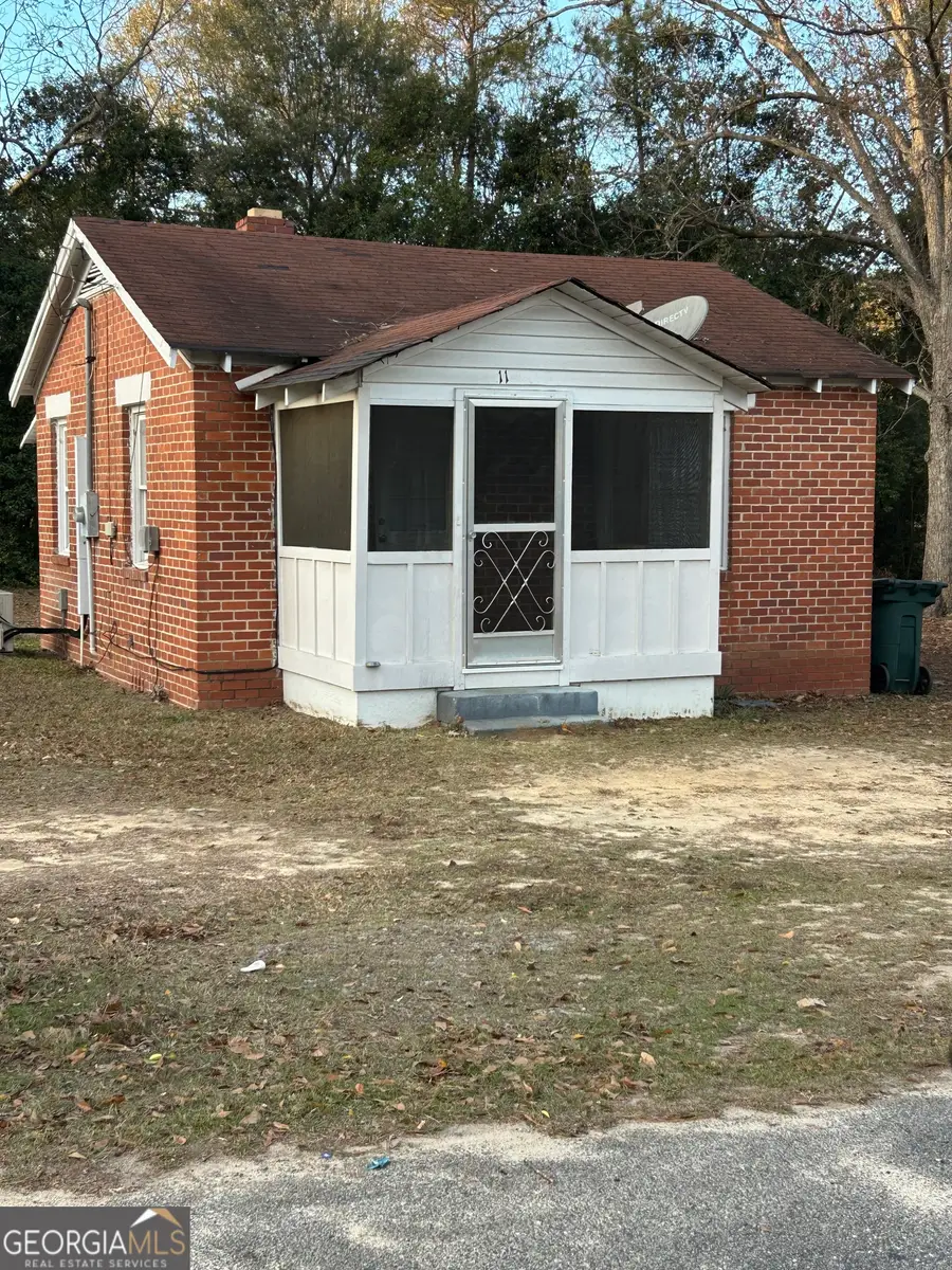 11 Hester Drive, Dublin, GA 31021 - Image #2
