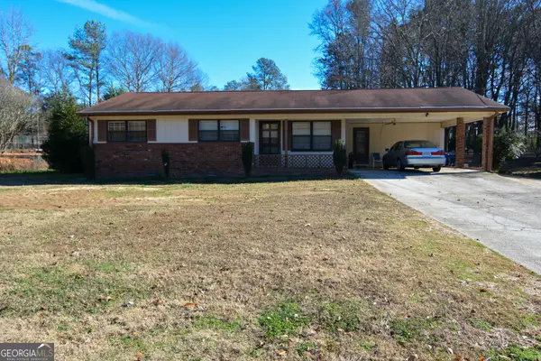 692 Davis Road, Lawrenceville, GA 30046