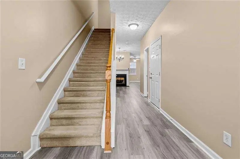 4922 Vireo Drive, Flowery Branch, GA 30542 - Image #2