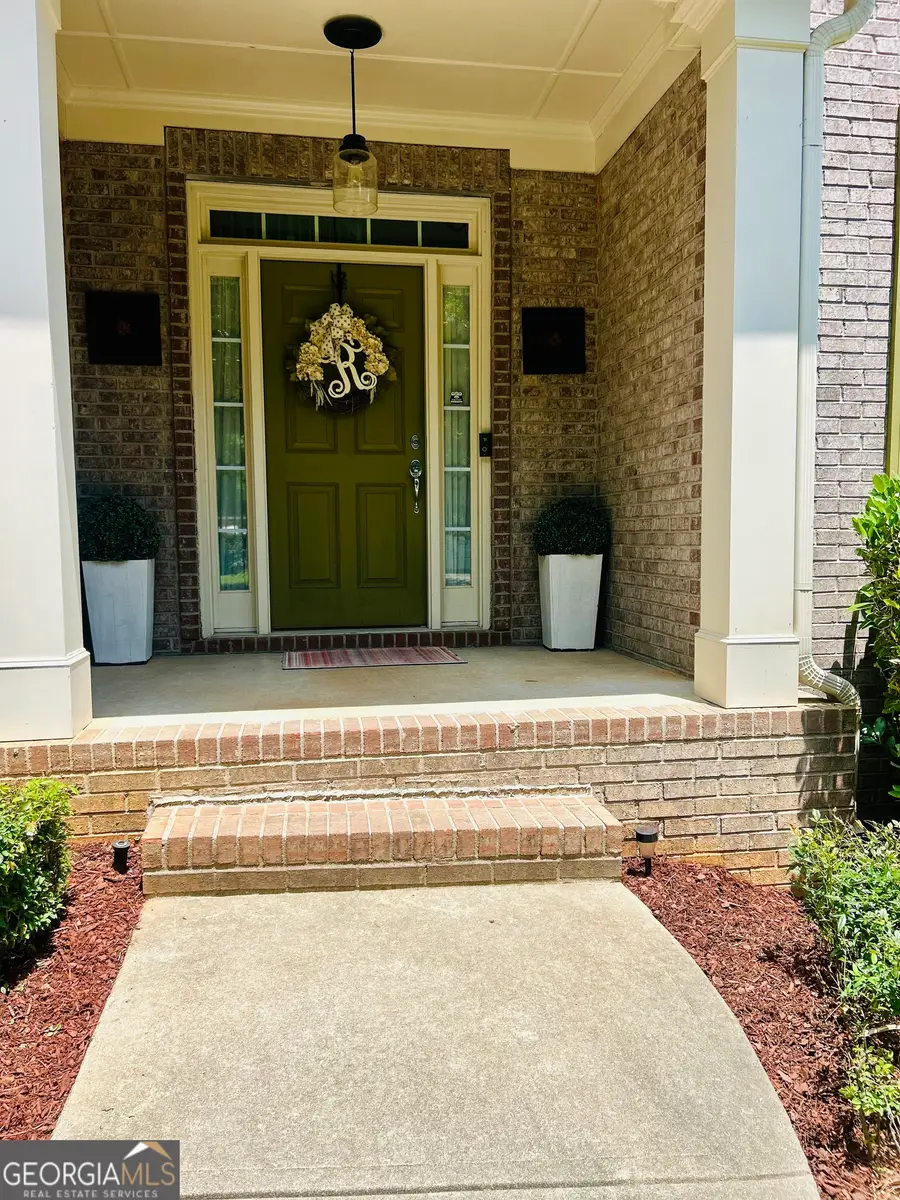 6398 Foggy Oak Drive, Fairburn, GA 30213 - Image #3