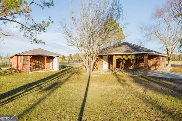 18 Eddye Lane, Ray City, GA 31645