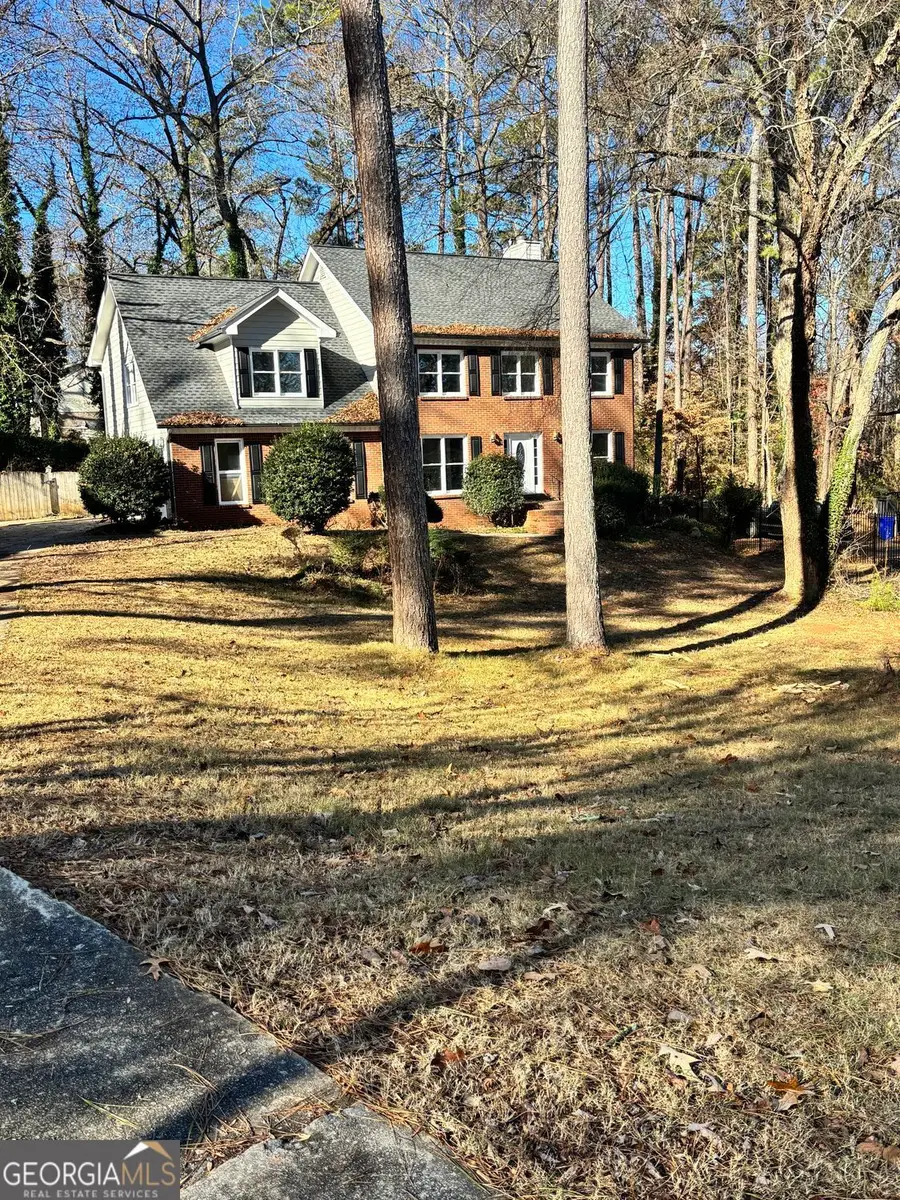 423 Orchards Walk, Stone Mountain, GA 30087 - Image #3