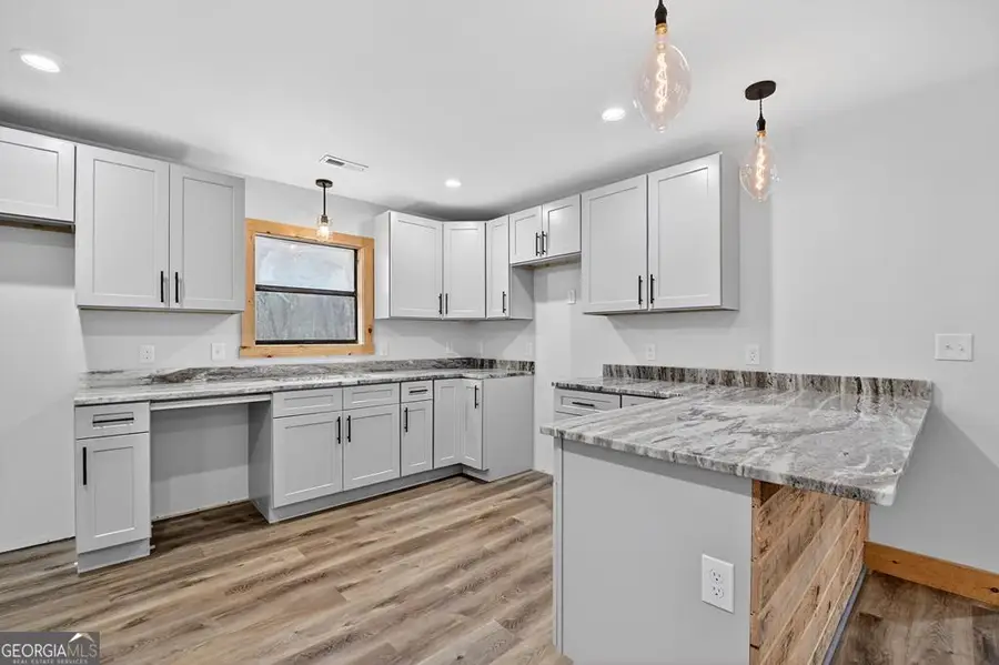 569 Number 20 Mine Road, McCaysville, GA 30555 - Image #2