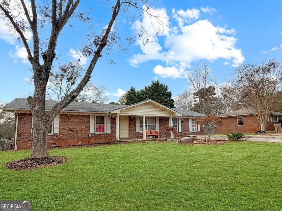1639 Whiting Drive, Gainesville, GA 30504 - Image #2