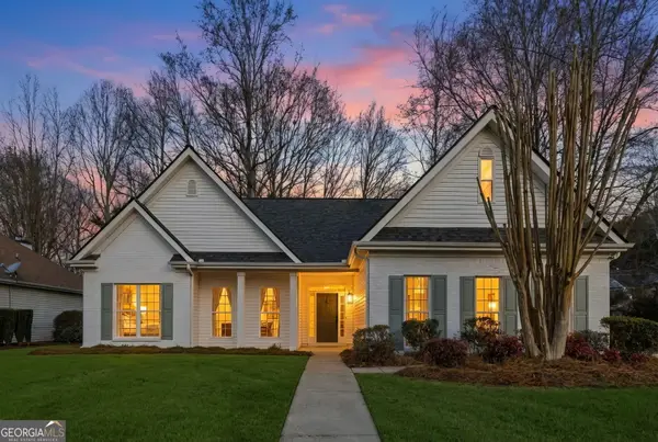 5400 Three Lakes Court, Flowery Branch, GA 30542