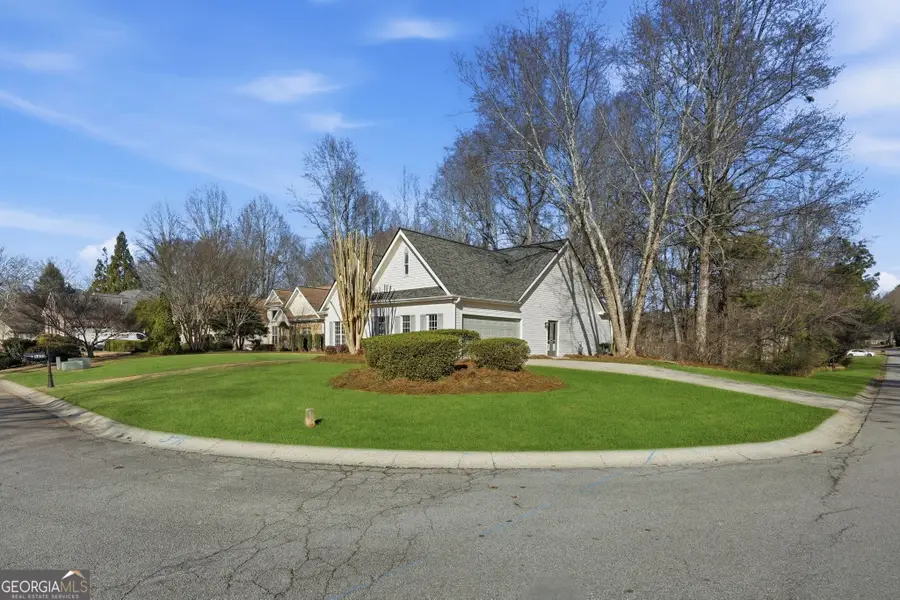 5400 Three Lakes Court, Flowery Branch, GA 30542 - Image #3