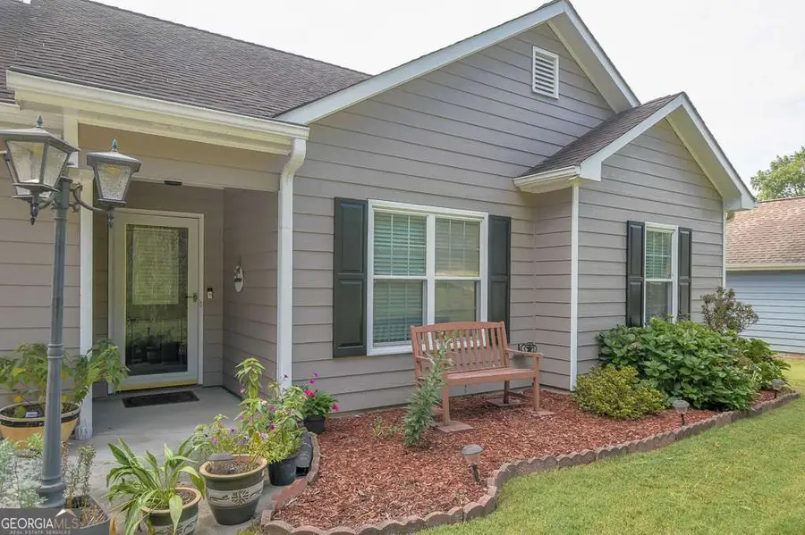 690 Springlake Road, Lawrenceville, GA 30045 - #3