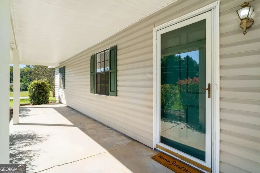 1141 Holly Hills Drive Sw, Lilburn, GA 30047 - Image #3