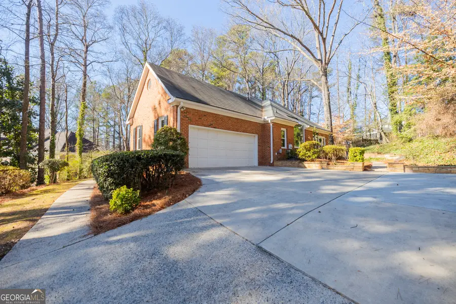 1055 Downing Court Ne, Marietta, GA 30068 - Image #3