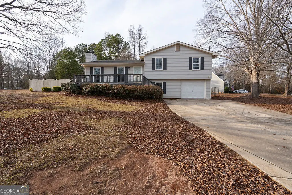 55 Clingstone Circle, Newnan, GA 30265 - Image #1