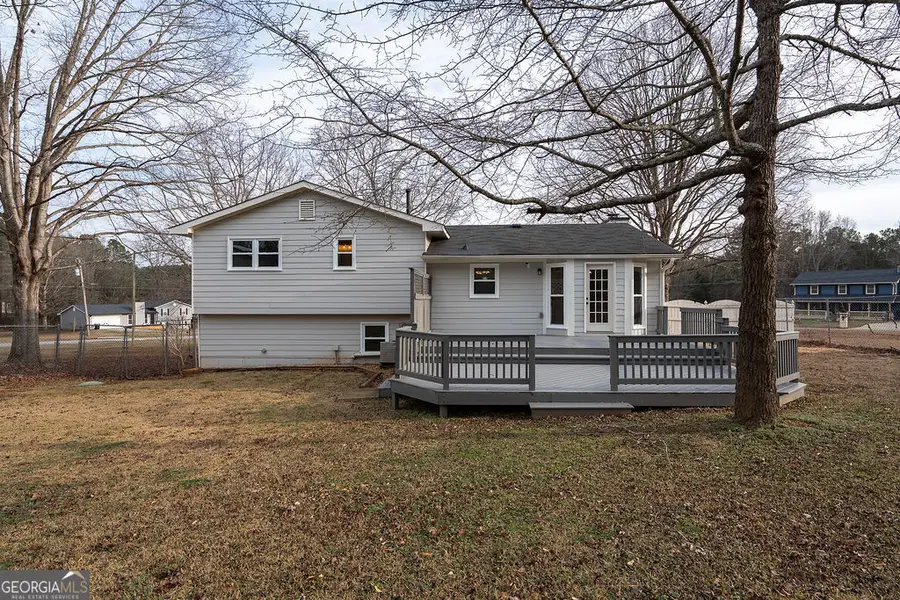 55 Clingstone Circle, Newnan, GA 30265 - Image #2