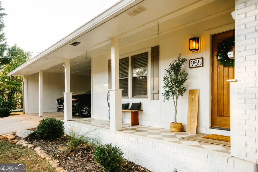 955 Victoria Lane, Oxford, GA 30054 - Image #3