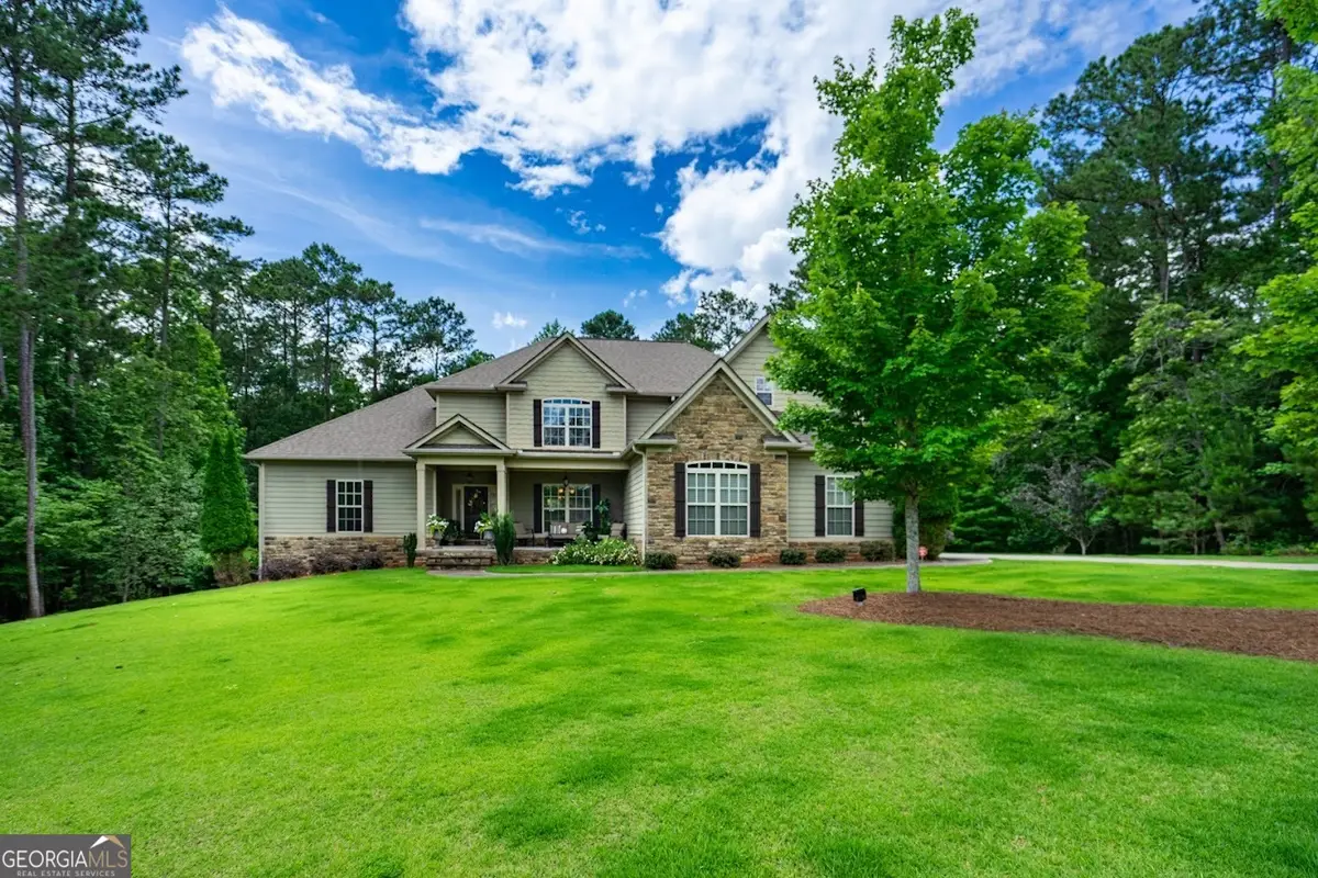 348 Willow Pointe Drive, Lagrange, GA 30240 - Image #1