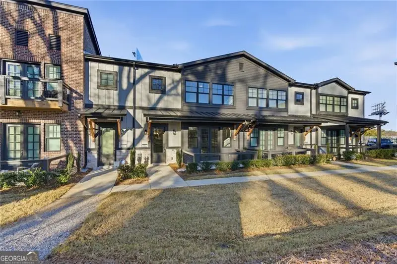 947 Willingham Drive #2, Hapeville, GA 30354 - Image #1