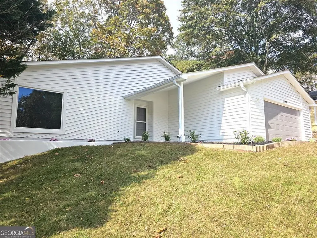 10085 Old Woodland Entry, Johns Creek, GA 30022 - #1