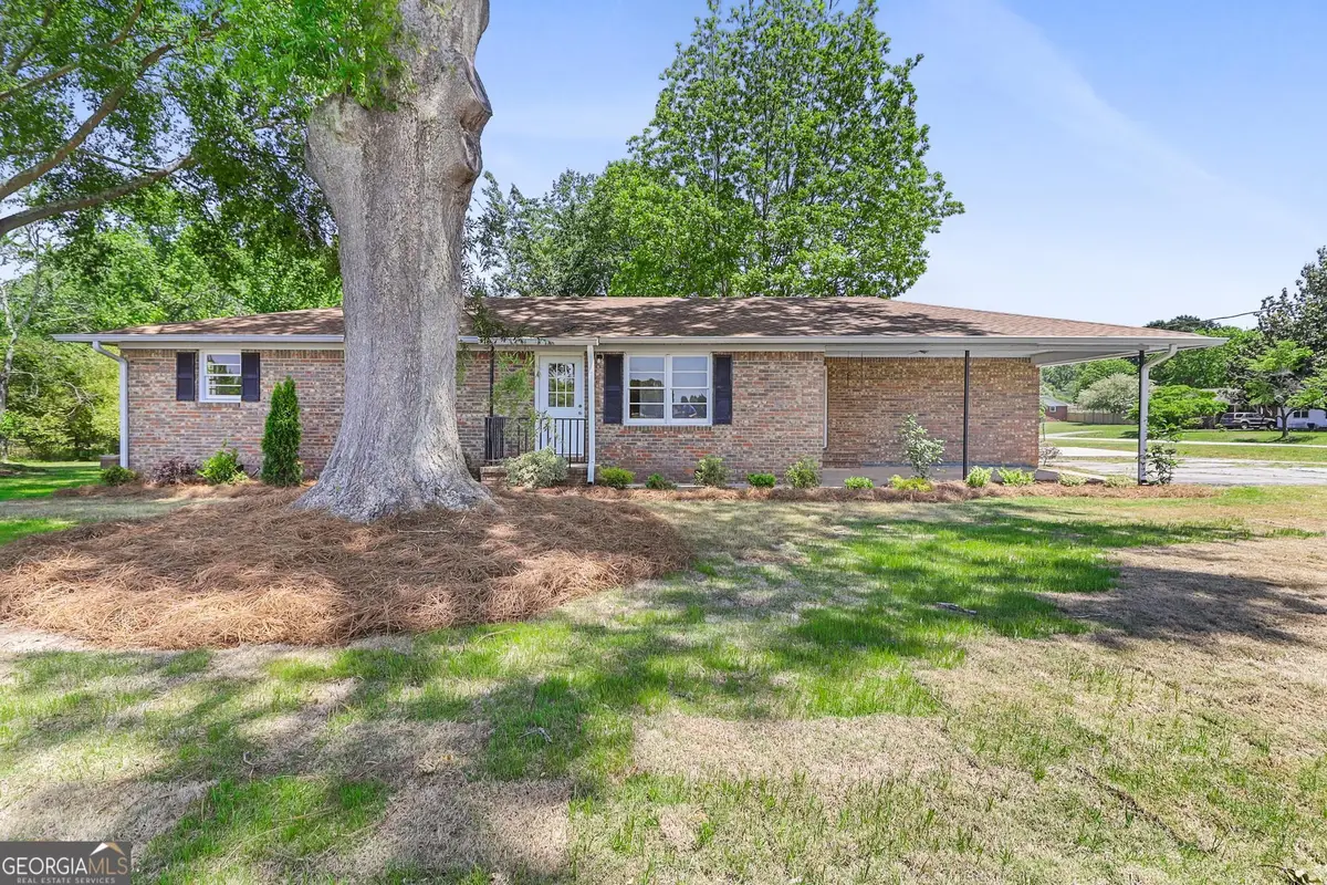 55 Welcome To Sargent Road, Newnan, GA 30263 - Image #1