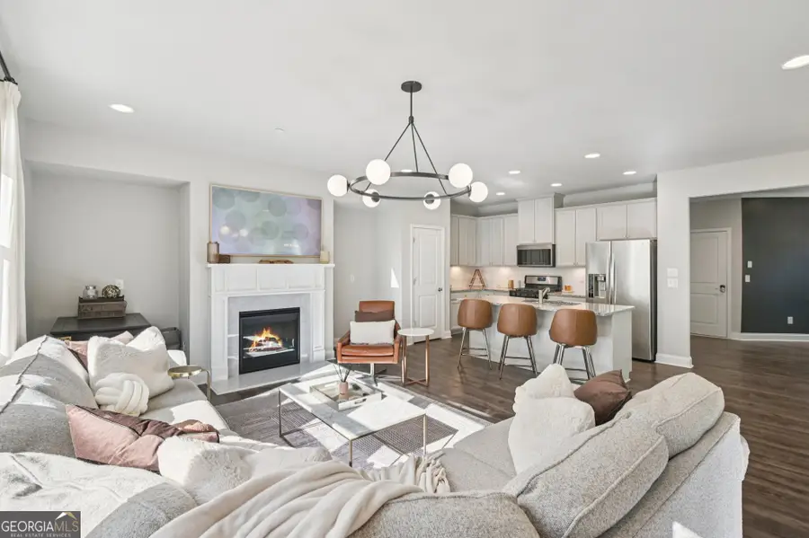 365 Hayden Circle, Woodstock, GA 30189 - Image #3