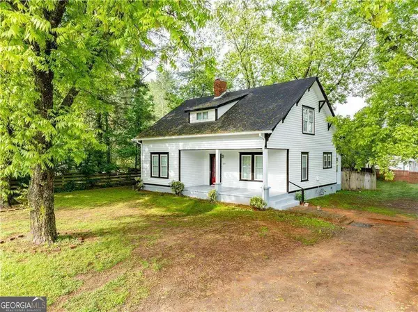 5375 Clarks Bridge Road, Gainesville, GA 30506