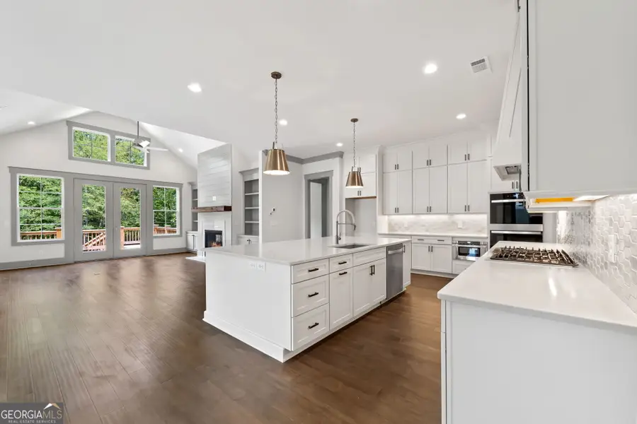 1041 Pinehurst Drive, Greensboro, GA 30642 - #3