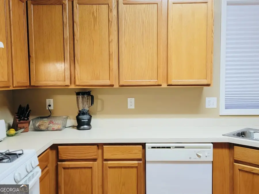 6904 Silver Bend Place, Austell, GA 30168 - Image #3