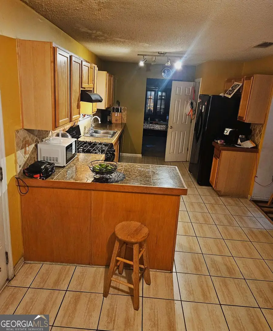 2394 Marsh Rabbit Lane, Decatur, GA 30035 - Image #3