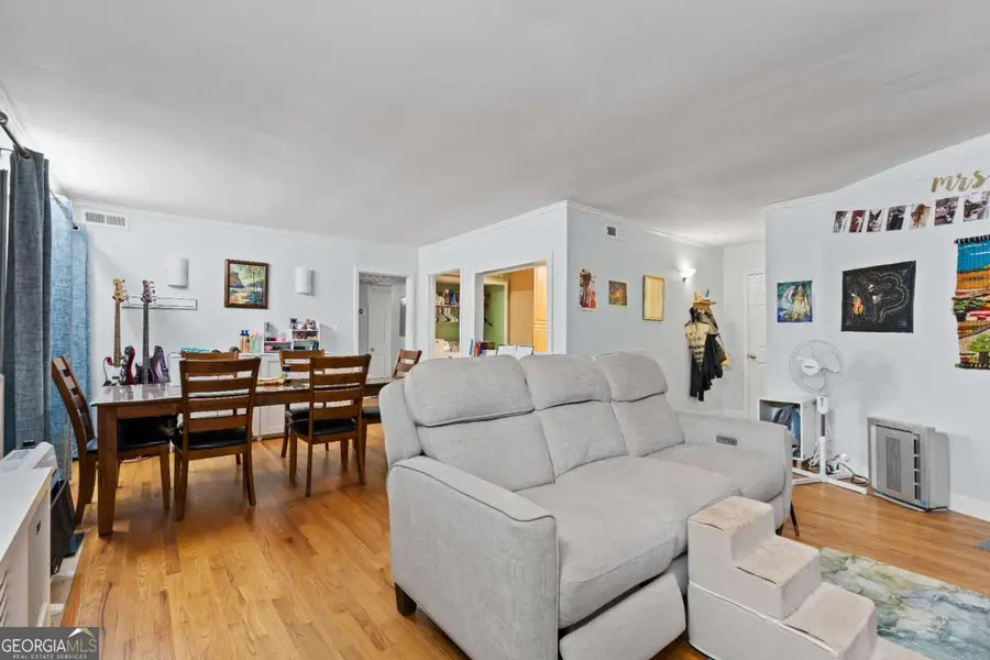 5400 Roswell Road #APT L6, Sandy Springs, GA 30342 - Image #2