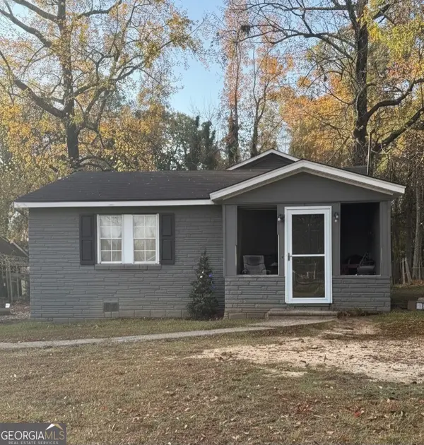 59 Berry Avenue, Newnan, GA 30263