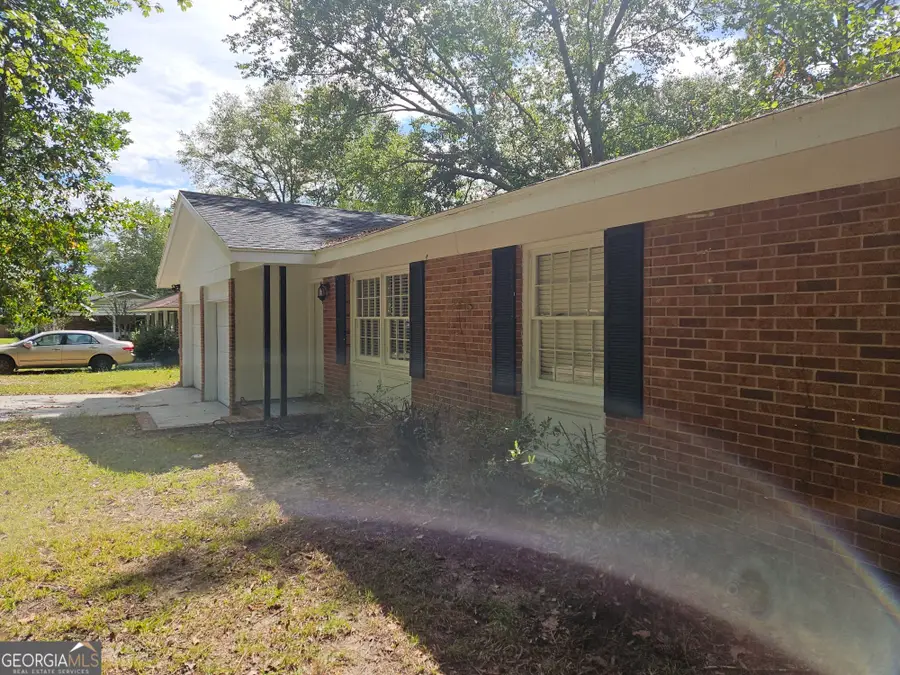 112 Stratford Street, Statesboro, GA 30458 - Image #2