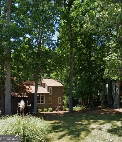 2225 Smoke Stone Circle, Marietta, GA 30062