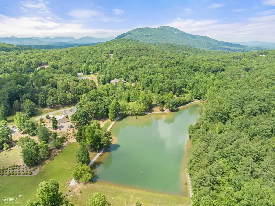 355 Stone Hearth Drive, Cleveland, GA 30528 - Image #2