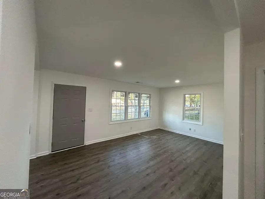 8184 Laurel Drive Sw, Covington, GA 30014 - Image #3