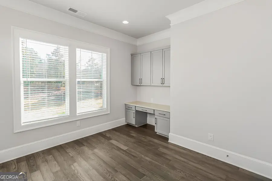 3045 Barnes Mill Court, Roswell, GA 30075 - Image #2