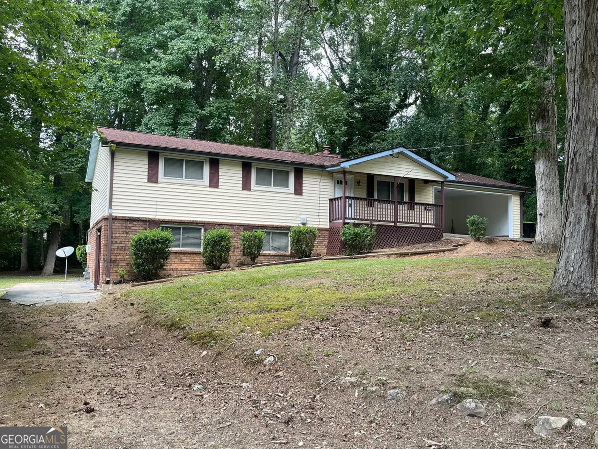 2069 Swan Court, Riverdale, GA 30296 - Image #1