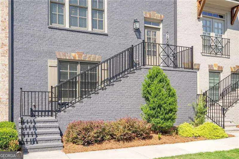 2440 Skyland Way Ne, Atlanta, GA 30319 - Image #2